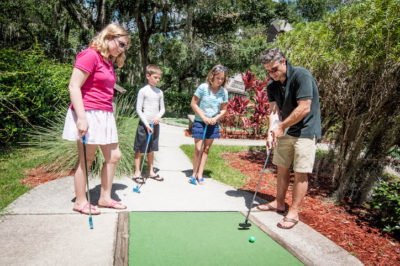 MustDo.com | Evie's Family Golf Center mini golf Sarasota, Florida.