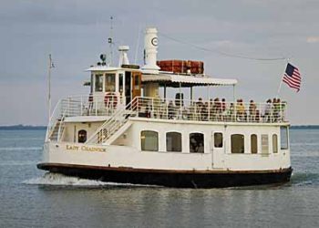 Captiva Cruises sightseeing and dolphin tours Captiva Island, Florida