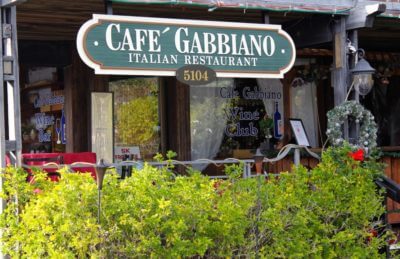MustDo.com | Must Do Visitor Guides | Cafe Gabbiano Italian restaurant Siesta Key Village Sarasota, Florida