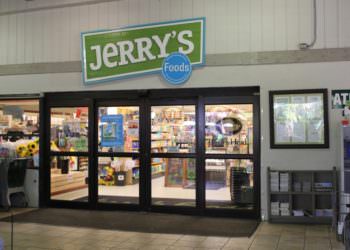 MustDo.com Jerry's Foods is Sanibel's only supermarket and they have everything you need while visiting Sanibel Island, Florida.