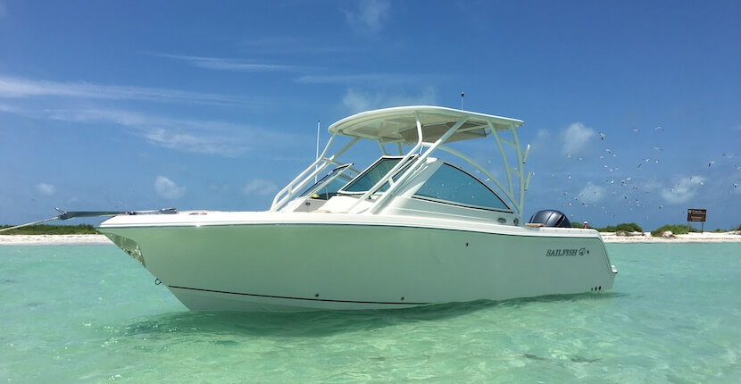 Have fun on the water today! Paradise Key Charters private Sarasota, Venice, Siesta and Lido Key boat charter tours. Sunset cruise, dolphin, shelling, booze cruises and more. Must Do Visitor Guides