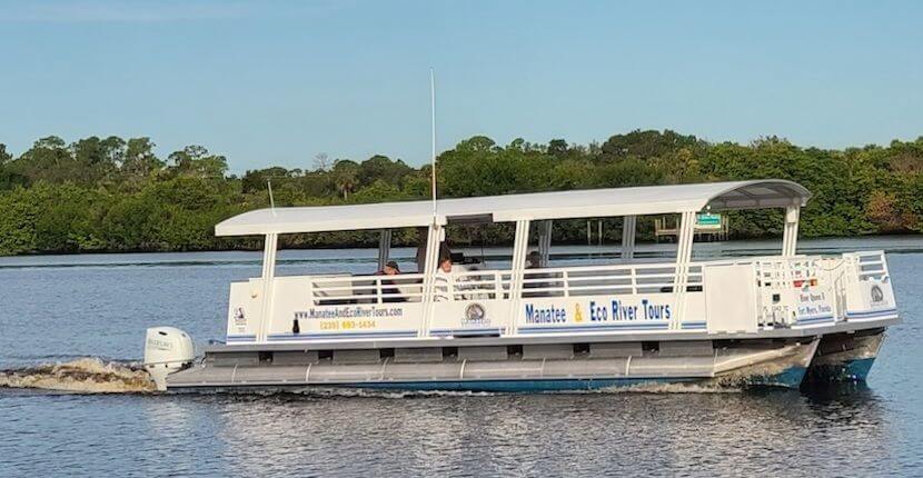 Experience the Caloosahatchee River on a Master Naturalist narrated sunset, eco-river, or seasonal manatee tour aboard the River Queen II, a 24 passenger 40’ covered boat in Fort Myers, Florida. Must Do Visitor Guides, MustDo.com